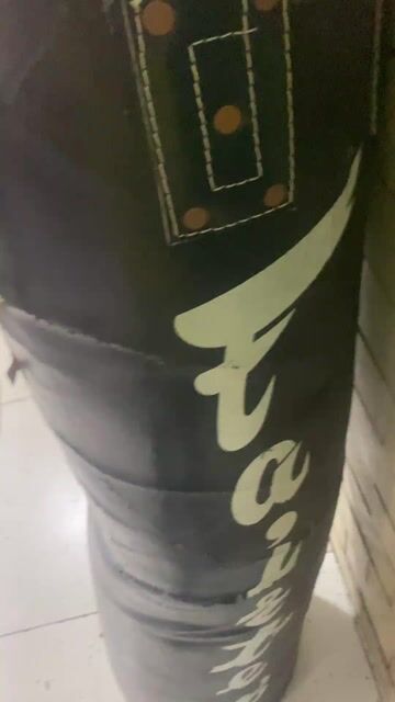 Bao cát đấm bốc Fairtex Đen. Mua bán Đồ thể thao, Dã ngoại tại Quận 11 Tp Hồ Chí Minh được đăng bởi Quantan hình 1