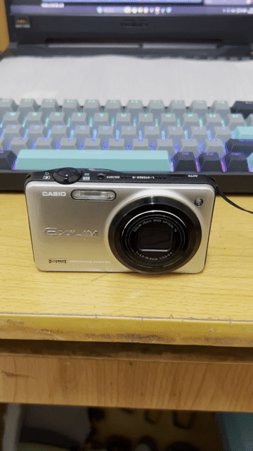 Máy ảnh Casio Exilim zr10 Bạc. Mua bán Máy ảnh, Máy quay tại Thành phố Bảo Lộc Lâm Đồng được đăng bởi Thắng Nè hình 1
