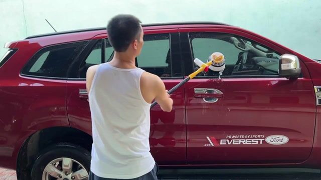 Chổi rửa xe xoay 360 độ. Mua bán Đồ chuyên dụng, Giống nuôi trồng tại Thành phố Hải Dương Hải Dương được đăng bởi Xuân Kiên hình 1