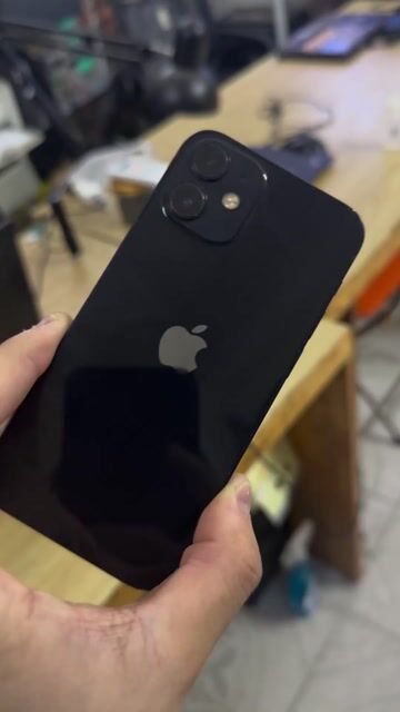 Apple iPhone 12 Mini 64GB Đen Đã sử dụng. Mua bán Điện thoại tại Quận Đống Đa Hà Nội được đăng bởi thắng mobile mua bán điện thoại hình 1