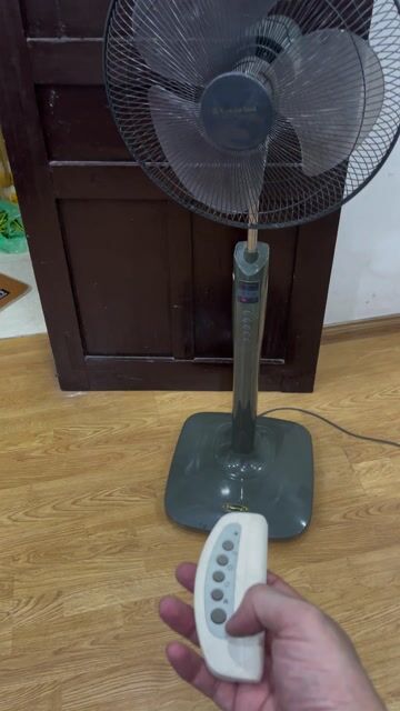 Quạt cây Vinawind CĐ 400X-MĐ. Mua bán Quạt tại Quận Đống Đa Hà Nội được đăng bởi Tiệm Tạp Hoá Ký Ức  hình 1