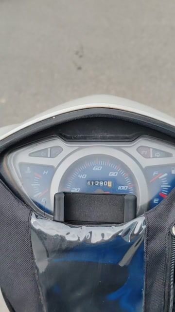 Xe máy zin honda Scr 110 nhập khẩu 2011. Mua bán Xe máy tại Quận Tây Hồ Hà Nội được đăng bởi anh anh hình 1