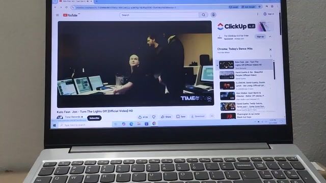 Lenovo Ideapad S145 i3 Gen 8 Bạc. Mua bán Laptop tại Quận Cầu Giấy Hà Nội được đăng bởi Kienbeo hình 1