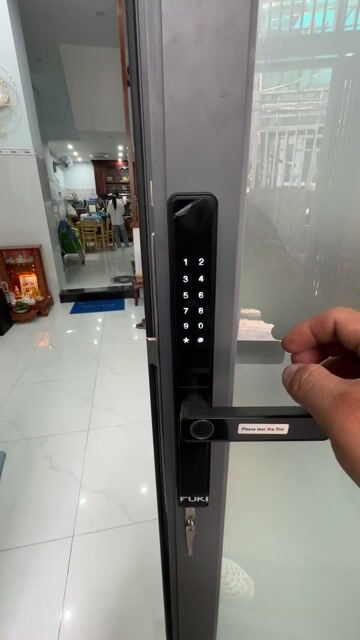 Khóa cửa Xingfa thông minh FUKI XF06. Mua bán Nội thất, đồ gia dụng khác tại Huyện Hóc Môn Tp Hồ Chí Minh được đăng bởi Lê Cường hình 1