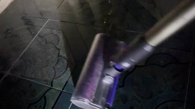 Máy hút bụi Dyson V8 Fluffy Extra Xám. Mua bán Nội thất, đồ gia dụng khác tại Quận Thanh Xuân Hà Nội được đăng bởi Đăng Hân hình 2