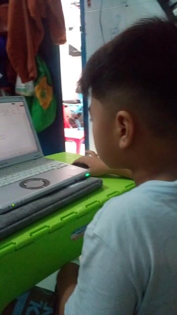 Máy tính xách tay Panasonic Bạc. Mua bán Laptop tại Quận Tân Phú Tp Hồ Chí Minh được đăng bởi Lam Truong hình 1