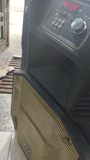 Loa kéo hát karaoke màu Đen có Mic. Mua bán Tivi, Âm thanh tại Quận Bình Tân Tp Hồ Chí Minh được đăng bởi Điên tư Phuc An  hình 1