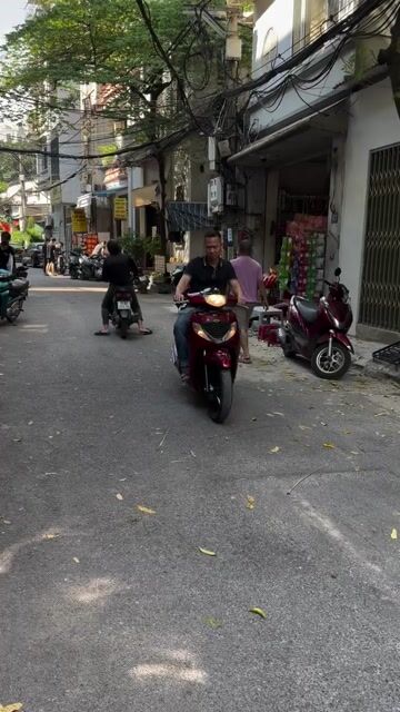 Sh 150fi nhập ý 2009 thân cơ treo máy  zin 1 chu. Mua bán Xe máy tại Quận Cầu Giấy Hà Nội được đăng bởi nguyễn bích thuỷ hình 1