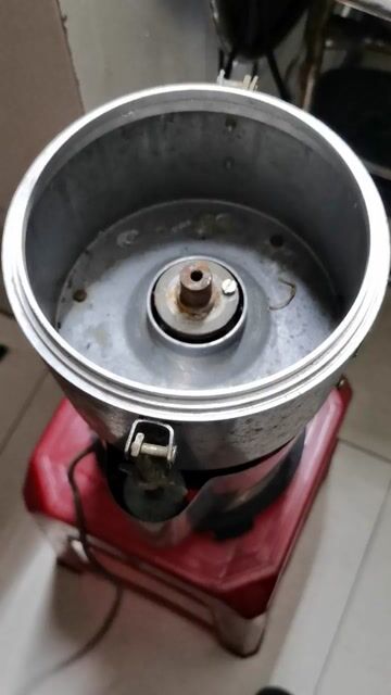 Máy xay đậu nành vỏ inox 0,5HP. Mua bán Bếp, lò, đồ điện nhà bếp tại Quận 8 Tp Hồ Chí Minh được đăng bởi Nguyên hình 1
