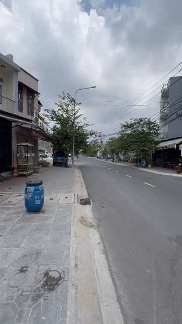 Mua bán Văn phòng, Mặt bằng kinh doanh Thành phố Dĩ An Bình Dương diện tích 40.4 m² giá 3,85 tỷ