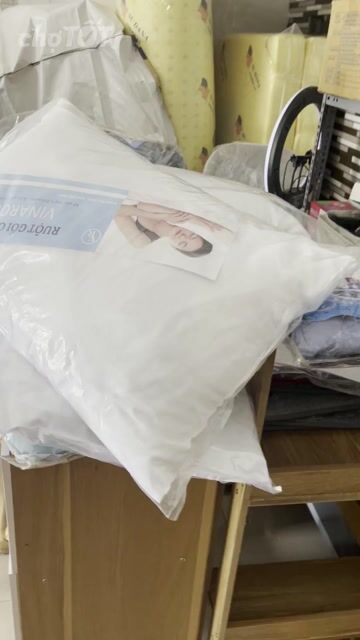 Ruột gối Vinarom Polyester Trắng Đủ size. Mua bán Giường, chăn ga gối nệm tại Quận Hải Châu Đà Nẵng được đăng bởi Xinh decor hình 1