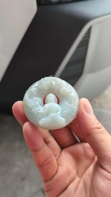 Mặt dây chuyền Jadeite A Phật A Di Đà. Mua bán Phụ kiện thời trang khác tại Quận Gò Vấp Tp Hồ Chí Minh được đăng bởi Ngô Nguyễn Chuyên Phỉ Thúy Cẩm Thạch Myanmar Jadeite Type A hình 1