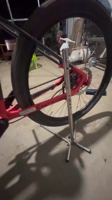 xe còn rất mới ae có thiện chí mua alo cho em ạ. Mua bán Xe đạp tại Huyện Long Thành Đồng Nai được đăng bởi Lê Thị Thảo Linh hình 1