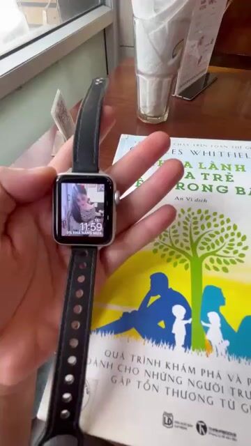Apple Watch Series 3 38mm Bạc. Mua bán Thiết bị đeo thông minh tại Quận Bắc Từ Liêm Hà Nội được đăng bởi Haỏ Hảo hình 1