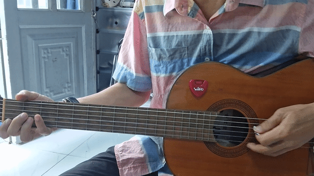Đàn guitar gỗ Nhật Bản Nâu. Mua bán Nhạc cụ tại Huyện Nhà Bè Tp Hồ Chí Minh được đăng bởi Khang Minh hình 1