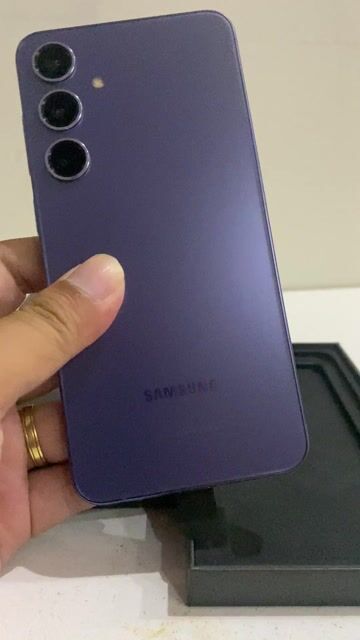 samsung s24 Plus 12/256 newbody chưa bóc tem. Mua bán Điện thoại tại Thành phố Vũng Tàu Bà Rịa - Vũng Tàu được đăng bởi Man Steel hình 1