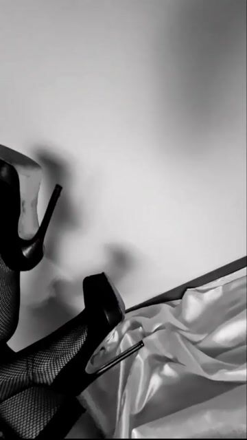 Model - Vanessa Sensual bigboobs