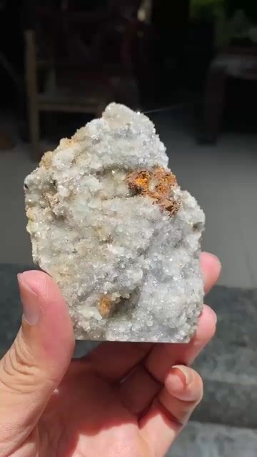 Cụm tinh thể Thạch anh tự nhiên Trắng . Mua bán Đồ sưu tầm, đồ cổ tại Quận 12 Tp Hồ Chí Minh được đăng bởi Daquytuanngoc12 hình 1