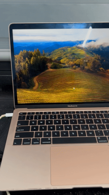 Apple MacBook Air 13.3 inch Vàng hồng 250GB. Mua bán Laptop tại Quận Tân Bình Tp Hồ Chí Minh được đăng bởi Đỗ Lan hình 1