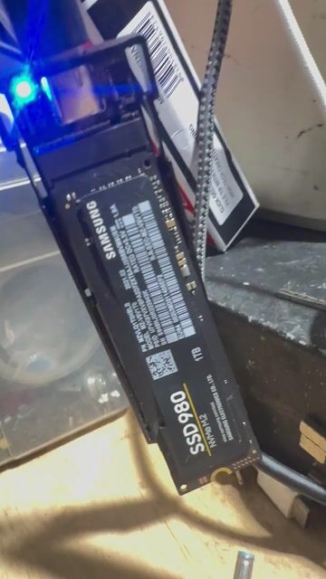 Samsung SSD 980 NVMe M.2 1TB Đã sử dụng. Mua bán Linh kiện (RAM, Card...) tại Quận Hoàng Mai Hà Nội được đăng bởi Phan xuân Hồng hình 1
