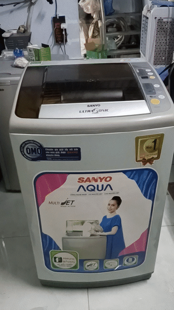 Máy giặt Sanyo Xám. Mua bán Máy giặt tại Quận 7 Tp Hồ Chí Minh được đăng bởi Điện lạnh giá tốt HL hình 1