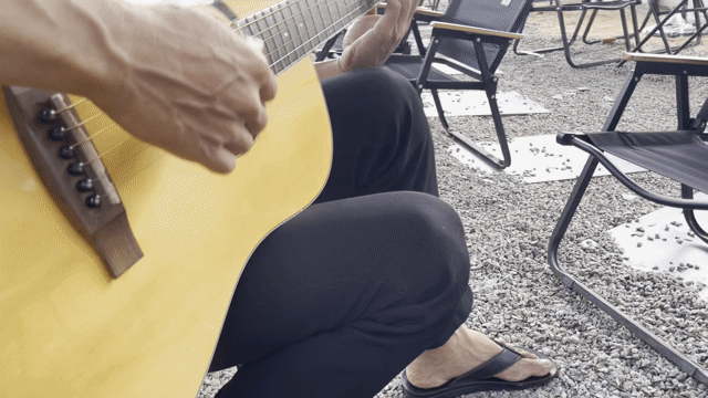 Đàn guitar Takavood TD-450 NA gắn EQ M2. Mua bán Nhạc cụ tại Huyện Núi Thành Quảng Nam được đăng bởi Hoàng hình 1