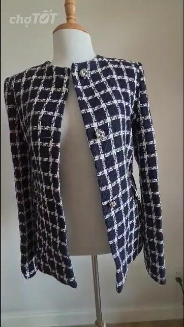 Áo blazer, Áo len mùa đông, dày, nhiều mẫu để lựa. Mua bán Quần áo tại Quận 4 Tp Hồ Chí Minh được đăng bởi Ami Nguyen hình 1