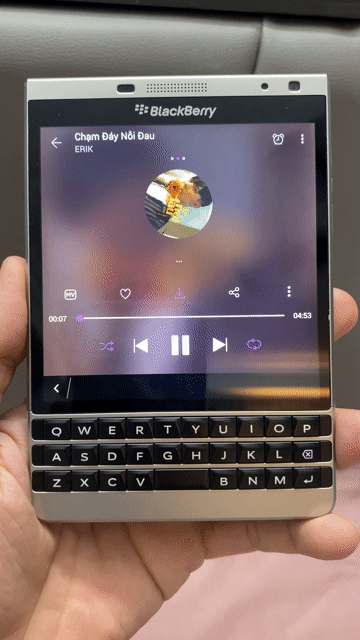 BlackBerry Passport QWERTY Đen Bạc. Mua bán Điện thoại tại Quận Đống Đa Hà Nội được đăng bởi Quang Anh hình 1