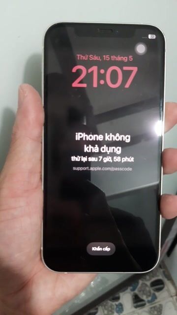 Apple xác iphone 12 Trắng Dính iCloud. Mua bán Điện thoại tại Huyện Thuỷ Nguyên Hải Phòng được đăng bởi Nguyễn văn thành hình 1