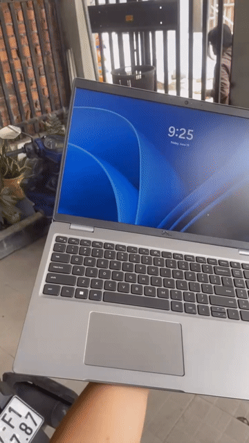 Dell Latitude 5530 Màu Bạc . Mua bán Laptop tại Quận 7 Tp Hồ Chí Minh được đăng bởi Nguyen Ngo Hoang Tu hình 1