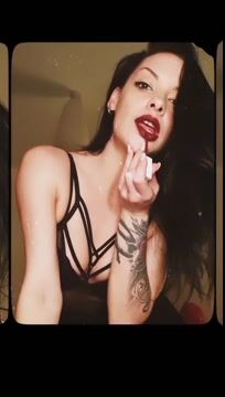 Model - Mistress Lily Maria cuckold