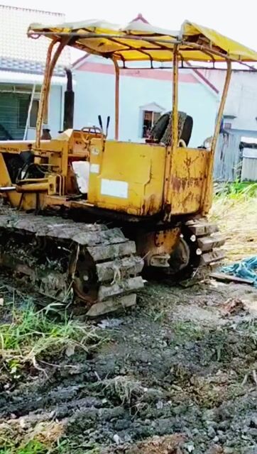 Xe ủi đã sử dụng. Mua bán Phương tiện khác tại Huyện Thạnh Hóa Long An được đăng bởi Anh Tèo hình 1