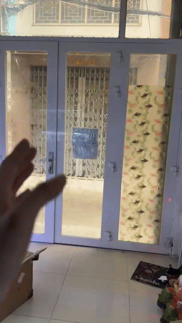 Máy chiếu mini GOJODOQ AC1076 NEW FULL HỘP. Mua bán Đồ dùng văn phòng tại Quận 5 Tp Hồ Chí Minh được đăng bởi Quế Trâm hình 1