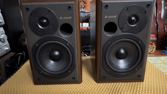 Loa Bookshelf Onkyo D-202AII. Mua bán Tivi, Âm thanh tại Quận Bình Tân Tp Hồ Chí Minh được đăng bởi Thành Chung hình 1