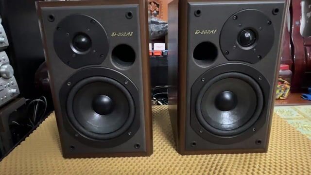 Loa Bookshelf Onkyo D-202AII. Mua bán Tivi, Âm thanh tại Quận Bình Tân Tp Hồ Chí Minh được đăng bởi Thành Chung hình 1