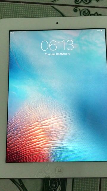 Apple iPad 16GB Trắng Đã qua sử dụng. Mua bán Máy tính bảng tại Quận Hai Bà Trưng Hà Nội được đăng bởi Hương Nguyễn hình 1