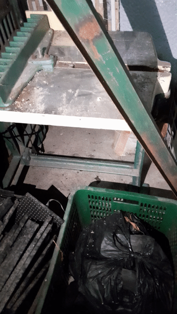 Máy cắt giấy đã sử đụng còn  đẹp  89%. Mua bán Đồ dùng văn phòng tại Quận Bình Tân Tp Hồ Chí Minh được đăng bởi Bé Hằng  hình 1