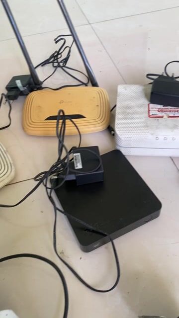 máy đồ linh tinh. Mua bán Phụ kiện (Màn hình, Chuột...) tại Thành phố Quảng Ngãi Quảng Ngãi được đăng bởi Nguyễn xuân sơn hình 1