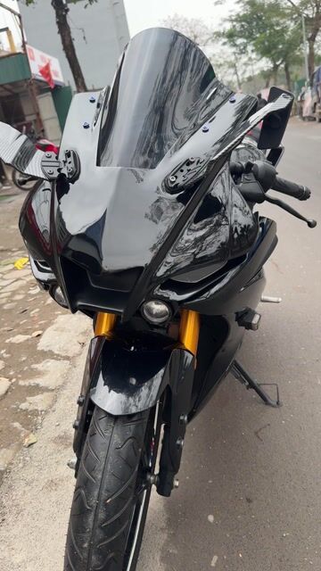 Yamaha R15 V3 Độ body R1 form to đẹp biển 29  pkl. Mua bán Xe máy tại Quận Cầu Giấy Hà Nội được đăng bởi Tong motor xe may hình 1