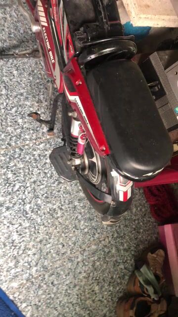 bán xe đạp điện đang xài. Mua bán Xe đạp tại Thành phố Mỹ Tho Tiền Giang được đăng bởi Hieu63 hình 1