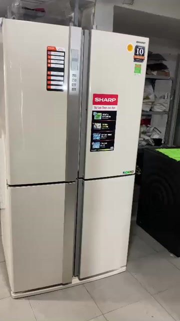Tủ lạnh Sharp 626L inverter zin đẹp, siêu nhẹ điện. Mua bán Tủ lạnh tại Quận Tân Bình Tp Hồ Chí Minh được đăng bởi QUANG PHÁT hình 1