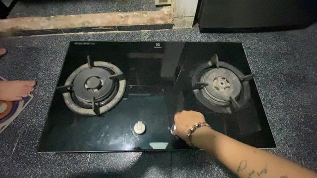 Bếp ga Electrolux Đen Đã sử dụng. Mua bán Bếp, lò, đồ điện nhà bếp tại Quận 8 Tp Hồ Chí Minh được đăng bởi hứa như ngọc  hình 1