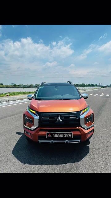 Mitsubishi Xpander Cross 2023 Cam/đen - 23000 km. Mua bán Ô tô tại Quận Bình Tân Tp Hồ Chí Minh được đăng bởi Xe chính hãng giá tốt hình 1