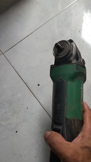 Máy mài góc Hitachi bãi nhật. Mua bán Đồ chuyên dụng, Giống nuôi trồng tại Quận Ninh Kiều Cần Thơ được đăng bởi van phuc hình 1