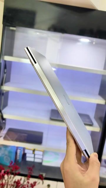 Dell XPS 9310 i7-1185G7 13.4 inch 32GB/512GB. Mua bán Laptop tại Quận Thanh Xuân Hà Nội được đăng bởi Ngọc Lan hình 1