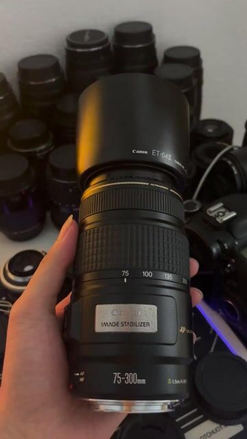 Ống kính Canon 75-300mm IS USM. Mua bán Máy ảnh, Máy quay tại Quận Nam Từ Liêm Hà Nội được đăng bởi Nguyễn Xuân Linh hình 1
