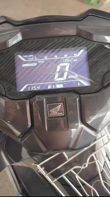 Honda Air Blade Limited Xám. Mua bán Xe máy tại Thị xã Bình Long Bình Phước được đăng bởi Huy hoàng hình 1