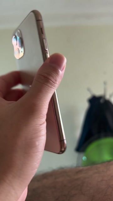 Apple iPhone 11 Pro 256GB Vàng. Mua bán Điện thoại tại Quận Hà Đông Hà Nội được đăng bởi Nguyên hình 1