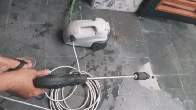 Máy rửa xe Ergen dây đồng Trắng. Mua bán Đồ chuyên dụng, Giống nuôi trồng tại Thành phố Thanh Hóa Thanh Hóa được đăng bởi Phương Hoàng hình 1