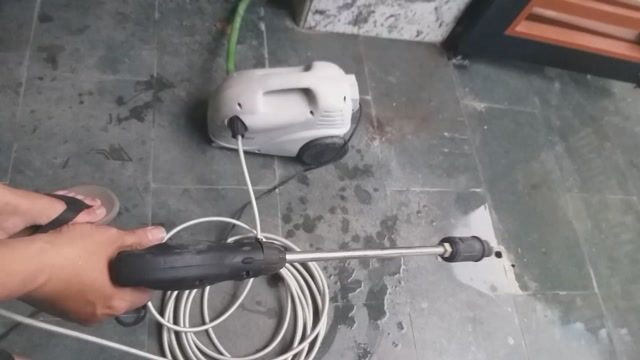 Máy rửa xe Ergen dây đồng Trắng. Mua bán Đồ chuyên dụng, Giống nuôi trồng tại Thành phố Thanh Hóa Thanh Hóa được đăng bởi Phương Hoàng hình 1